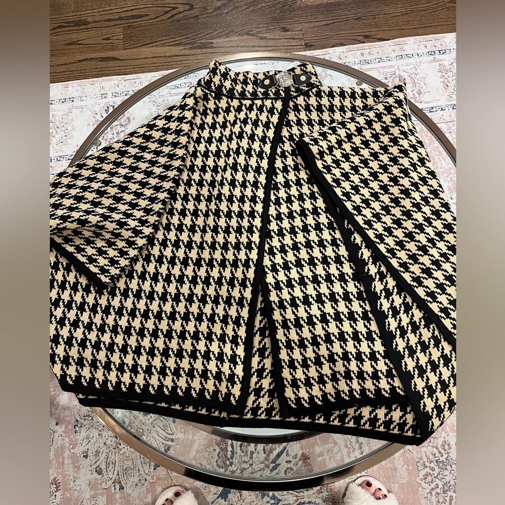 Anne Klein Sweater Poncho in Black, Tan, and Gold